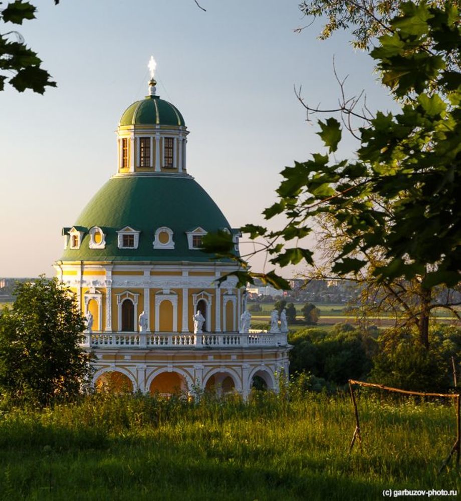 Храм сплошных загадок