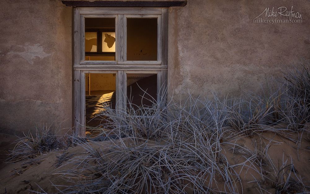 Рассвет в Колманскопе с "подветренной стороны"