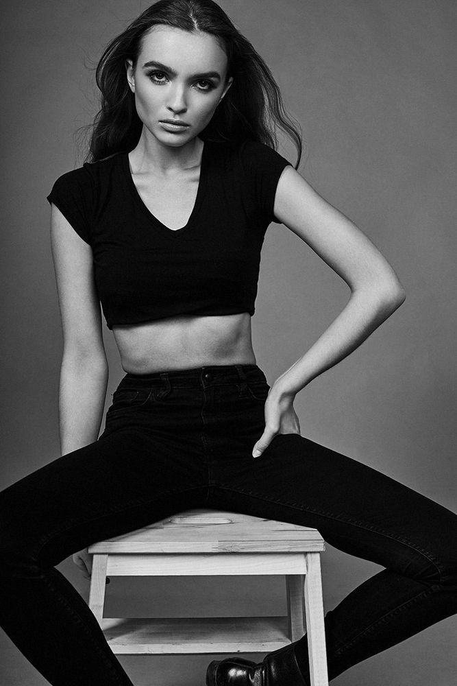 Photo: Roman Labasta
Mua: Olga Romanova
Model : Maria Bulkina
