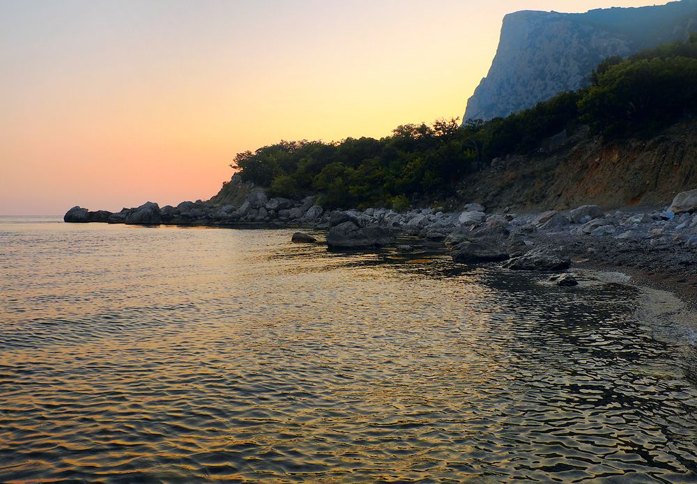 10 Хотя, что может сравниться с пластикой воды погожим летним вечером?...