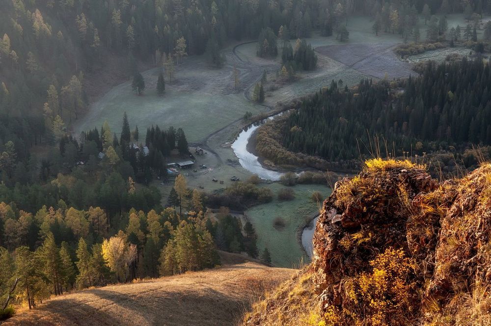 С первыми лучами.Кордон.