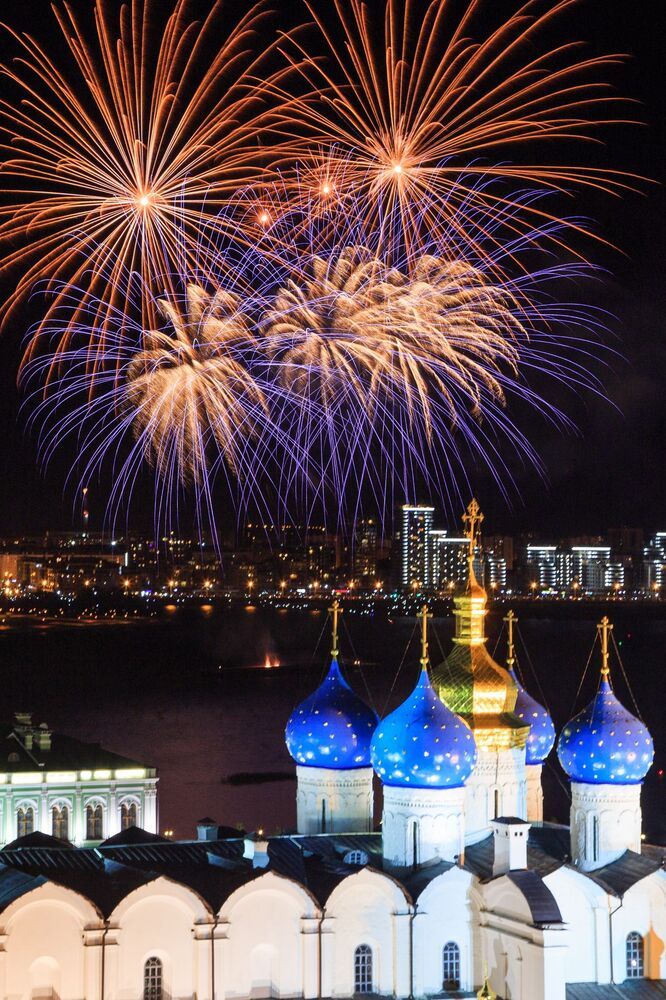 Салют в честь дня города Казань