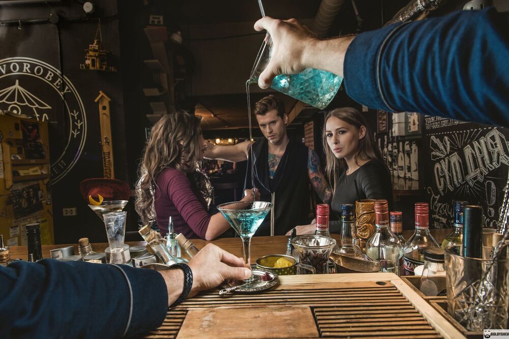 Bar