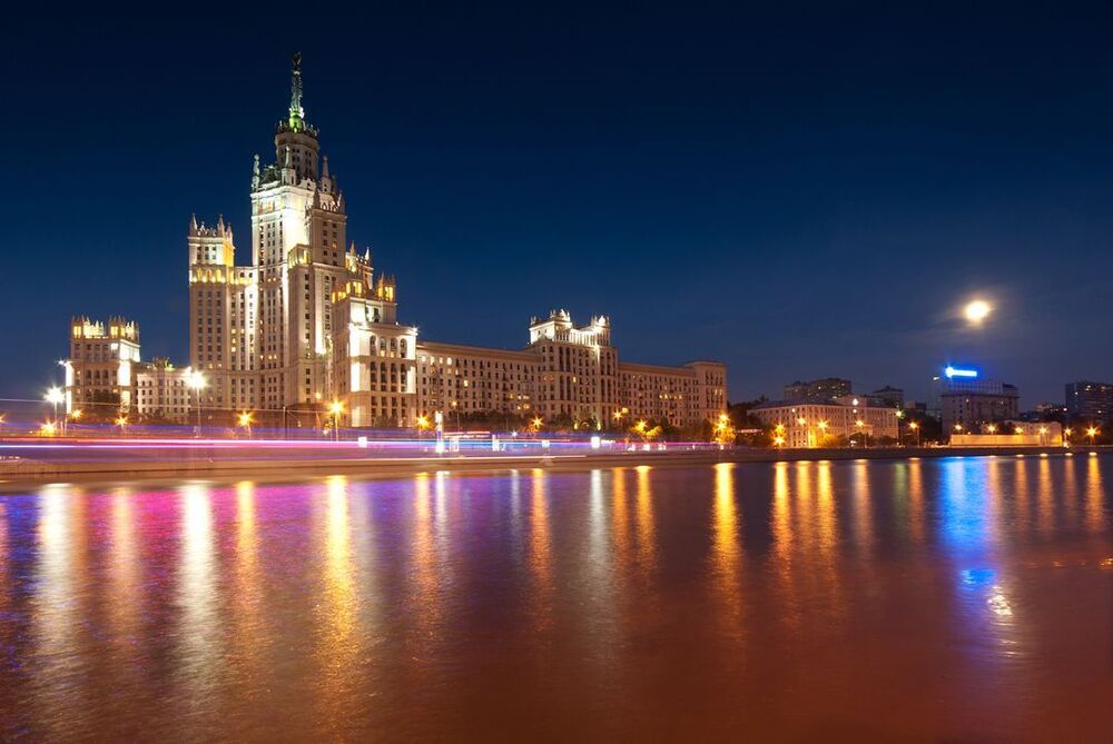 Москва. Высотка на Котельнической.