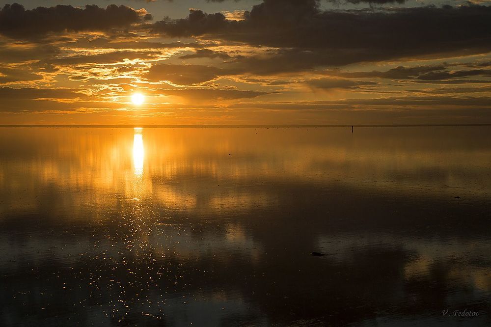 Там где пламя и вода стекаются в пути ...