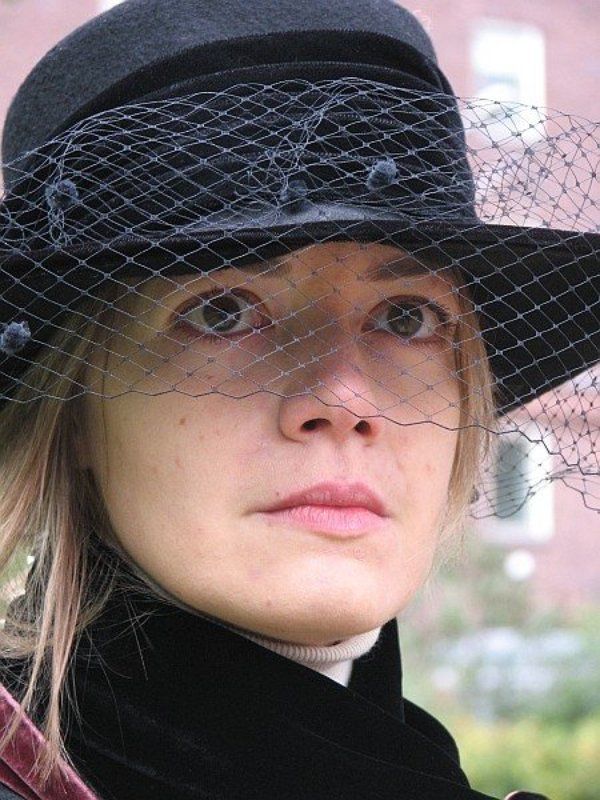 девушка, портрет шляпка фото превью