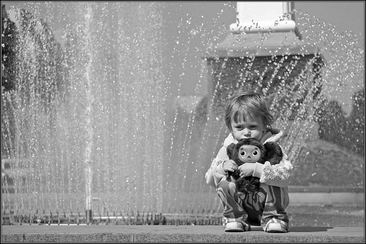 ребенок, девочка, фонтан, жанр, чебурашка, игрушка, грусть, dyadyavasya, Дмитрий Шамин