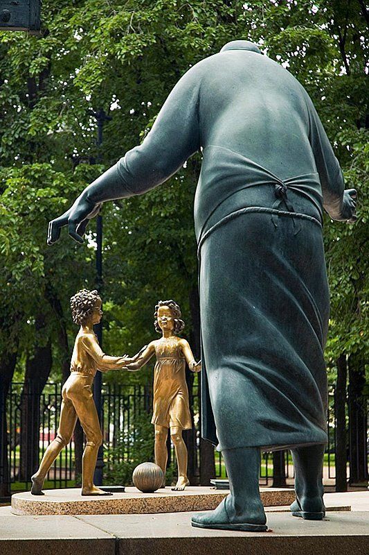 скульптура Ракурс фото превью