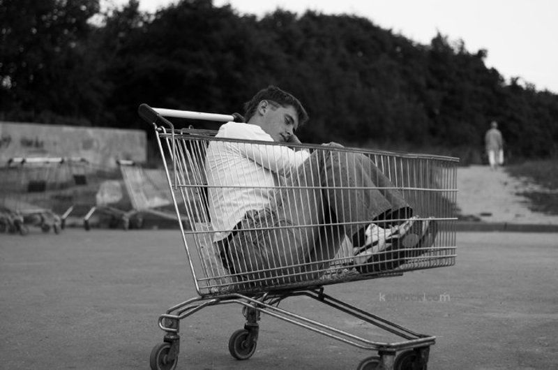 KeM0cK, kemock.com, сон, портрет, супер-маркет Здоровый сон фото превью