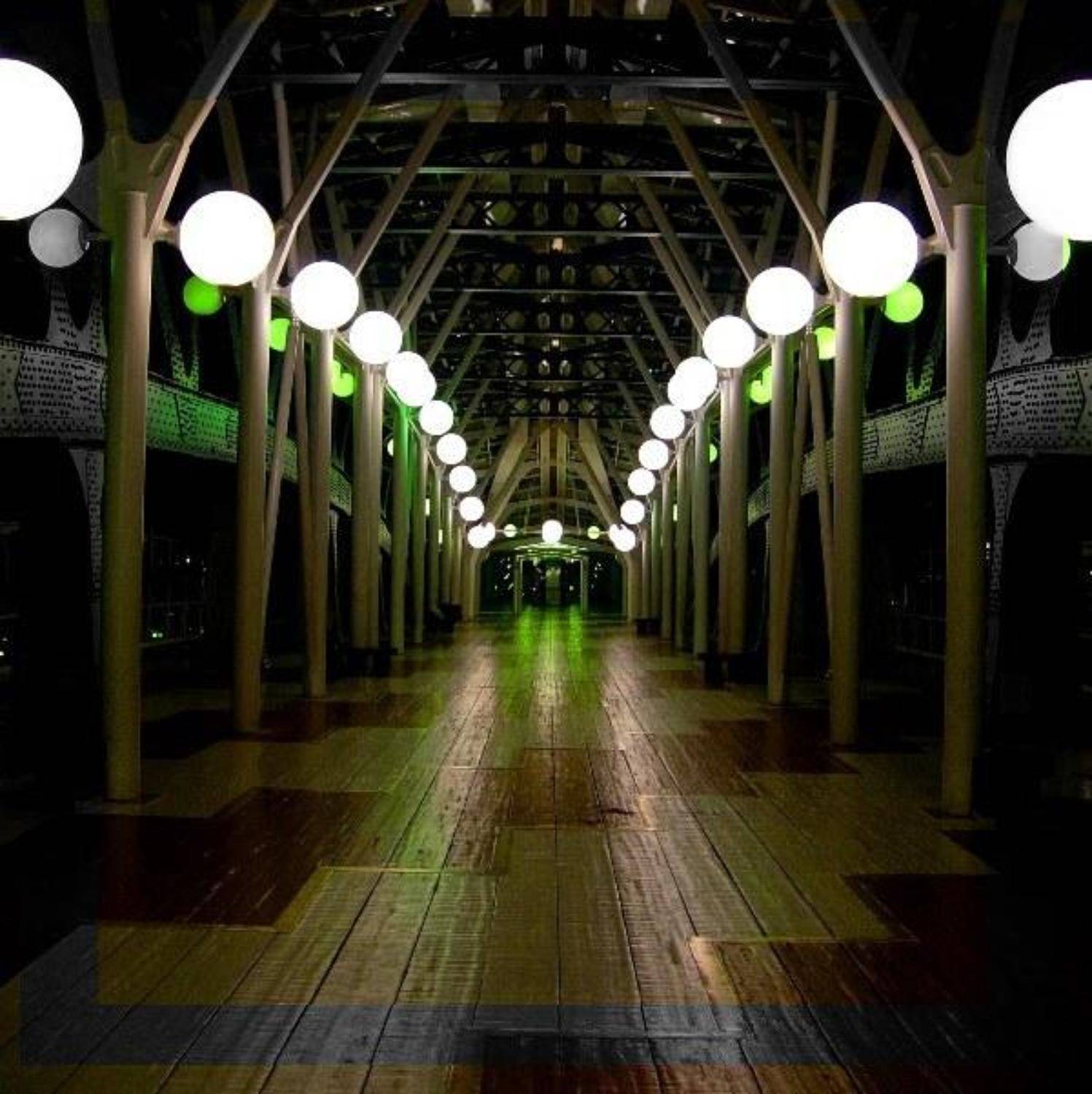 архитектура, August