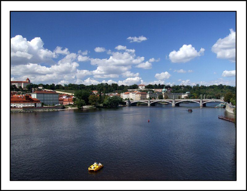 Прага летняя фото превью