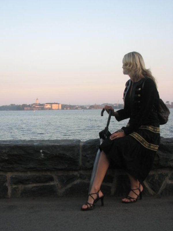 девушка, крепость, море *** фото превью