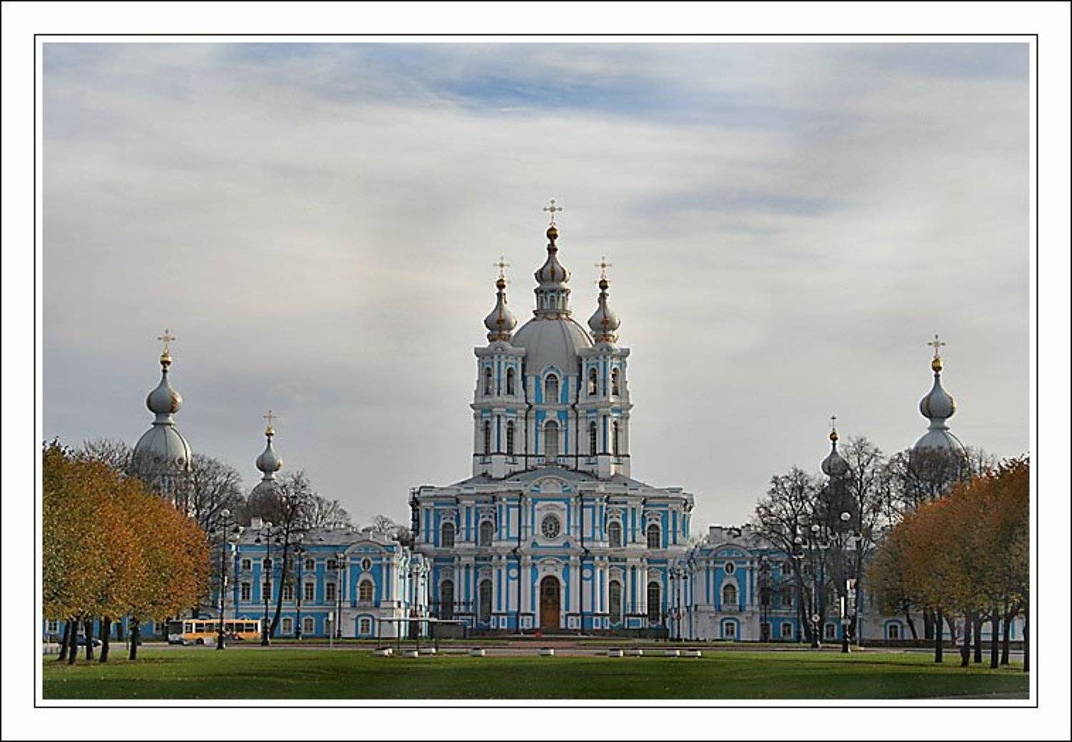 смольный, tasamaya