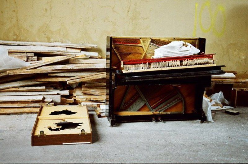 москва, двор, пианино, тоска *** фото превью