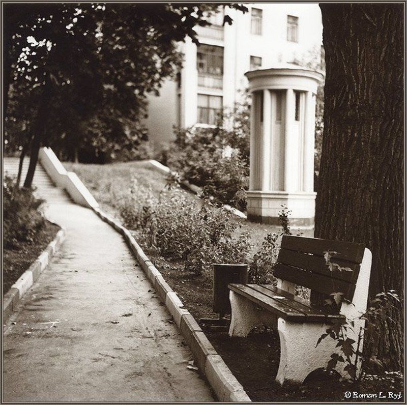 Московский дворик фото превью