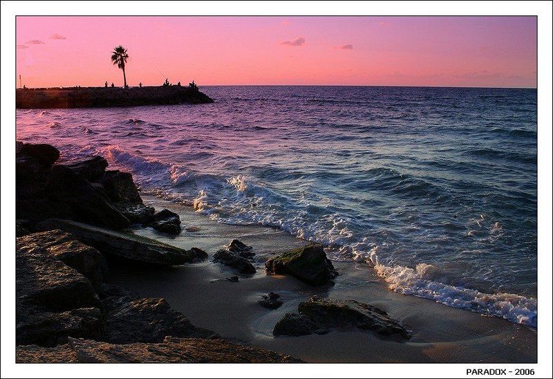 море,берег,закат,краски,цвет,камни Помимо гор бывает море фото превью