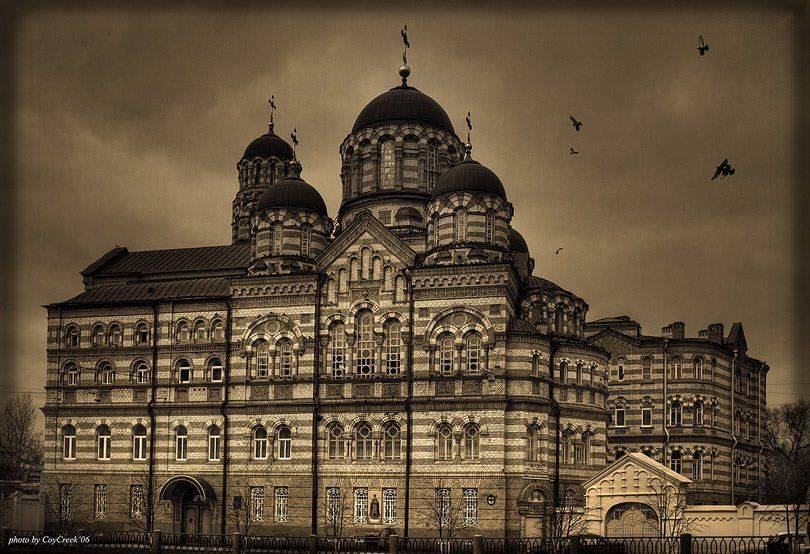 храм, Петрова Мария