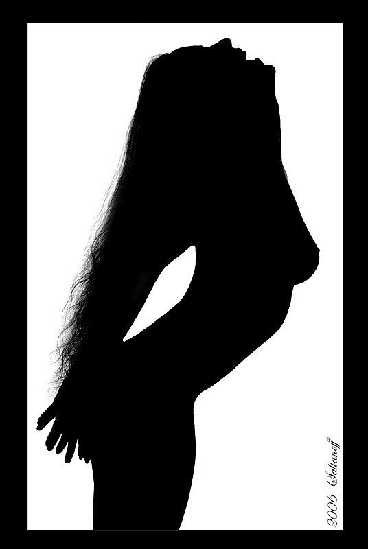 силуэт, ню, девушка рисуем черным на стене.... фото превью