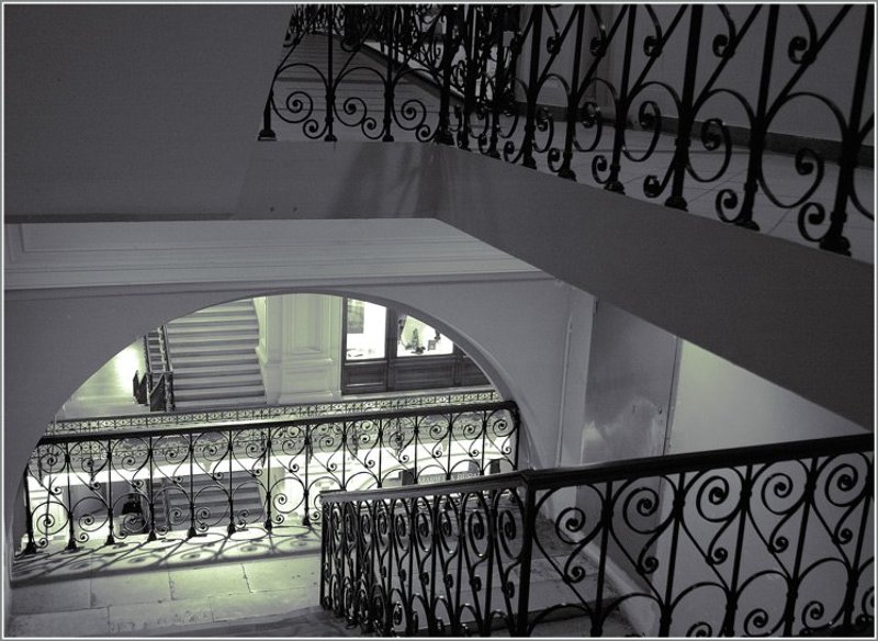 гум, лестница стиль фото превью