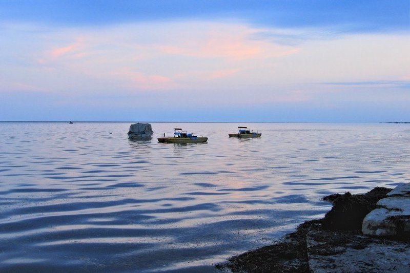 рассвет, катамараны, катер, море Синий рассвет. Последние минуты сна .... фото превью