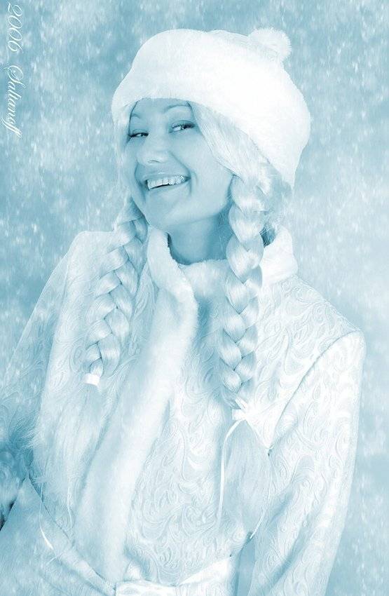 С новым годом!, Снегурочка, поздравления, Антон Салтанов