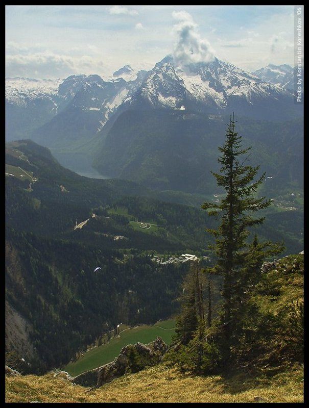 Германия, Бавария, Берхтесгаден, Кельштайн, Оберзальцберг, Чайный, домик, Гитлера, Орлиное, гнездо, Кенигсзее, Альпы, горы, озеро, Австрия, Schonau, am, Konigssee, Berchtesgadener, Королевское, озеро, Вацман, Watzmann, Eagle, Nest На вершине горы Кельштайн фото превью