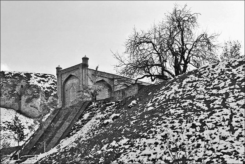 Узбекистан, Самарканд. Обсерватория Улугбека фото превью