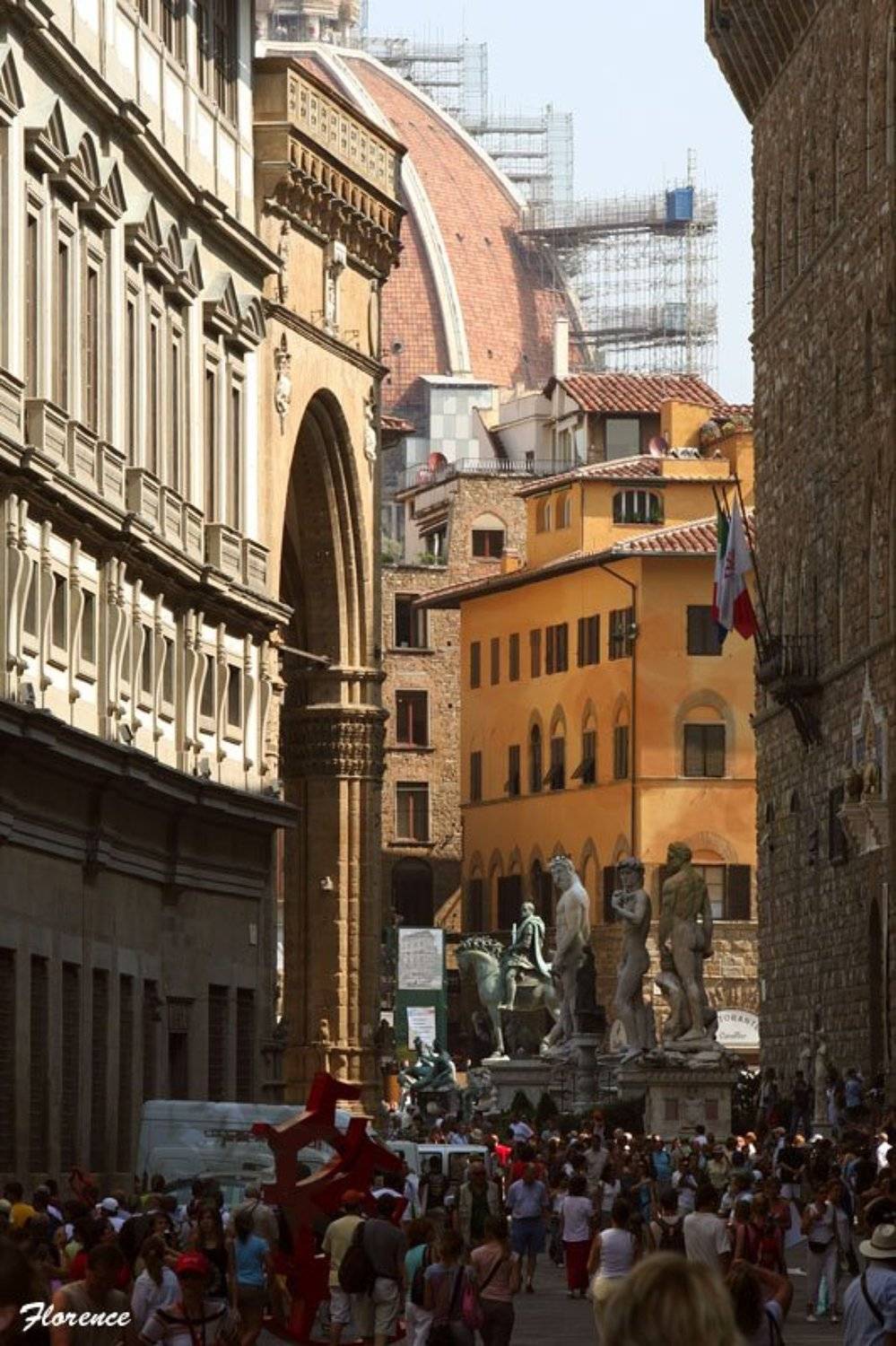 Florence, Italy, Crypticaliens, Crypticaliens