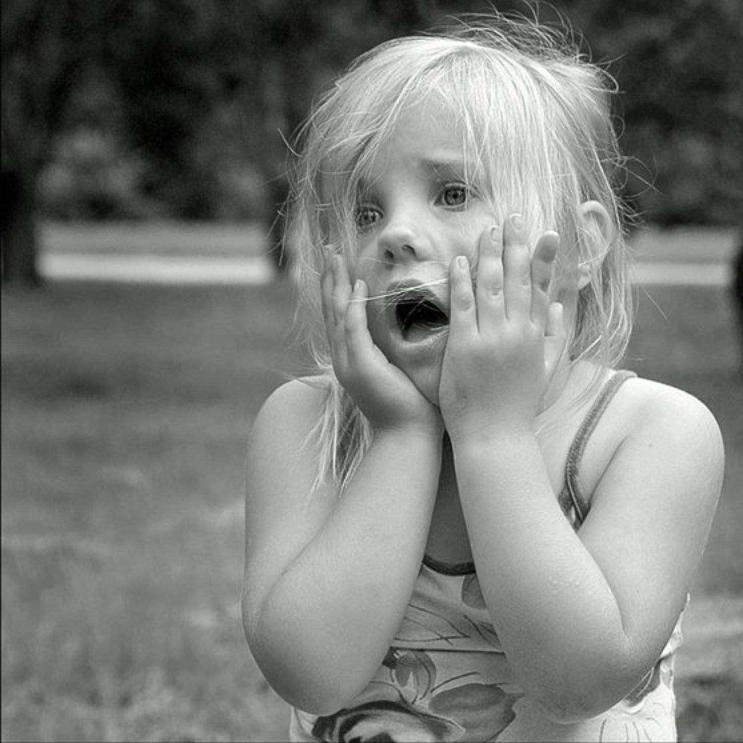 девочка, испуг, коломенское, портрет, яблоневый сад, лето, fuete