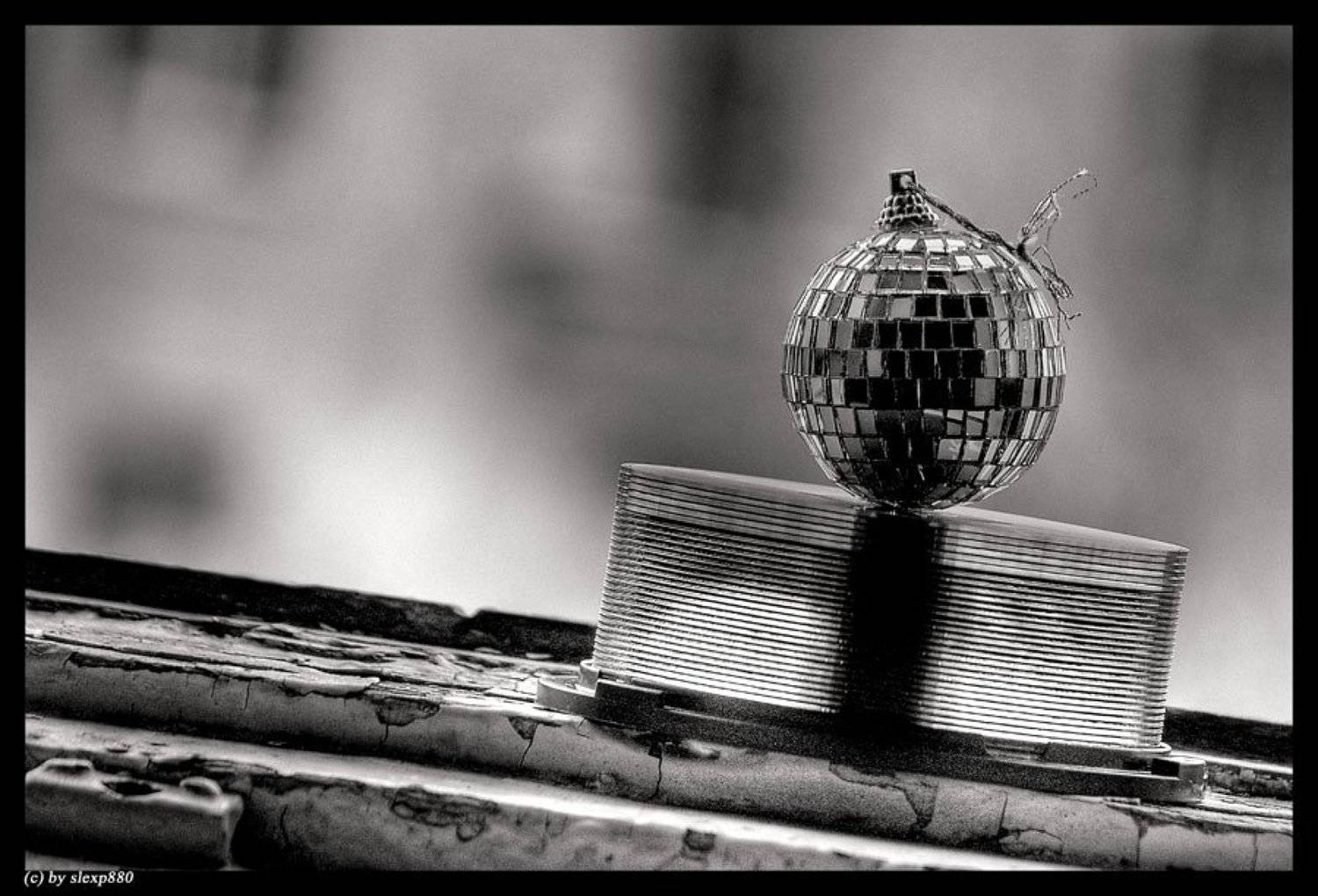 Новогодние игрушки, окно, slexp880