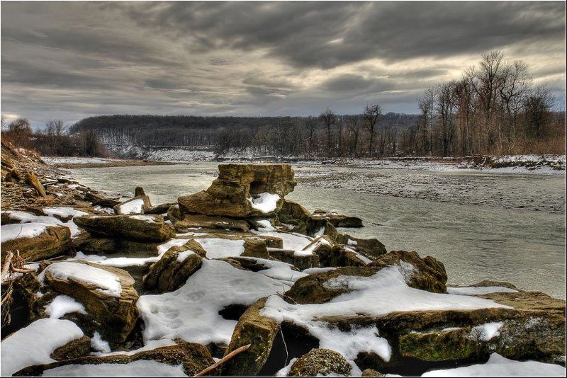 пьедестал, камни, река, белая Воздвигнутый природой пьедестал, все ищет своего героя! фото превью