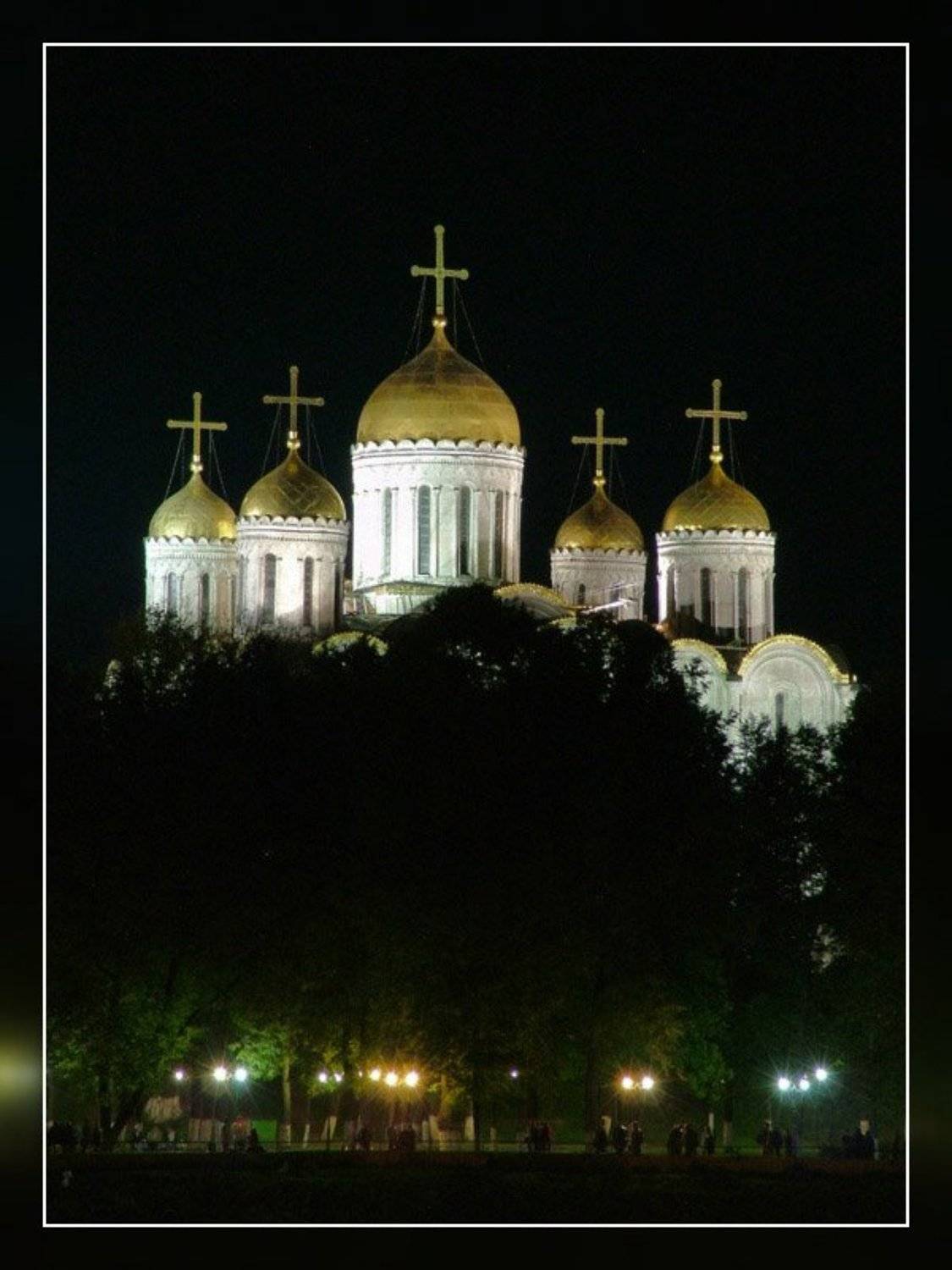 Успенский собор, Владимир, Антон