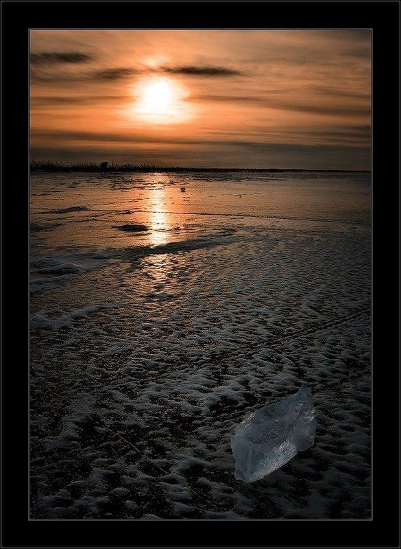 селенга, зима, лед, закат, рыбалка, i_go Последняя лунка  и домой... фото превью