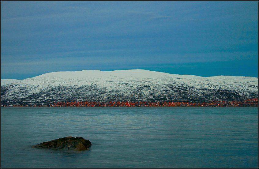 Норвегия,море,горы,камни, skurk