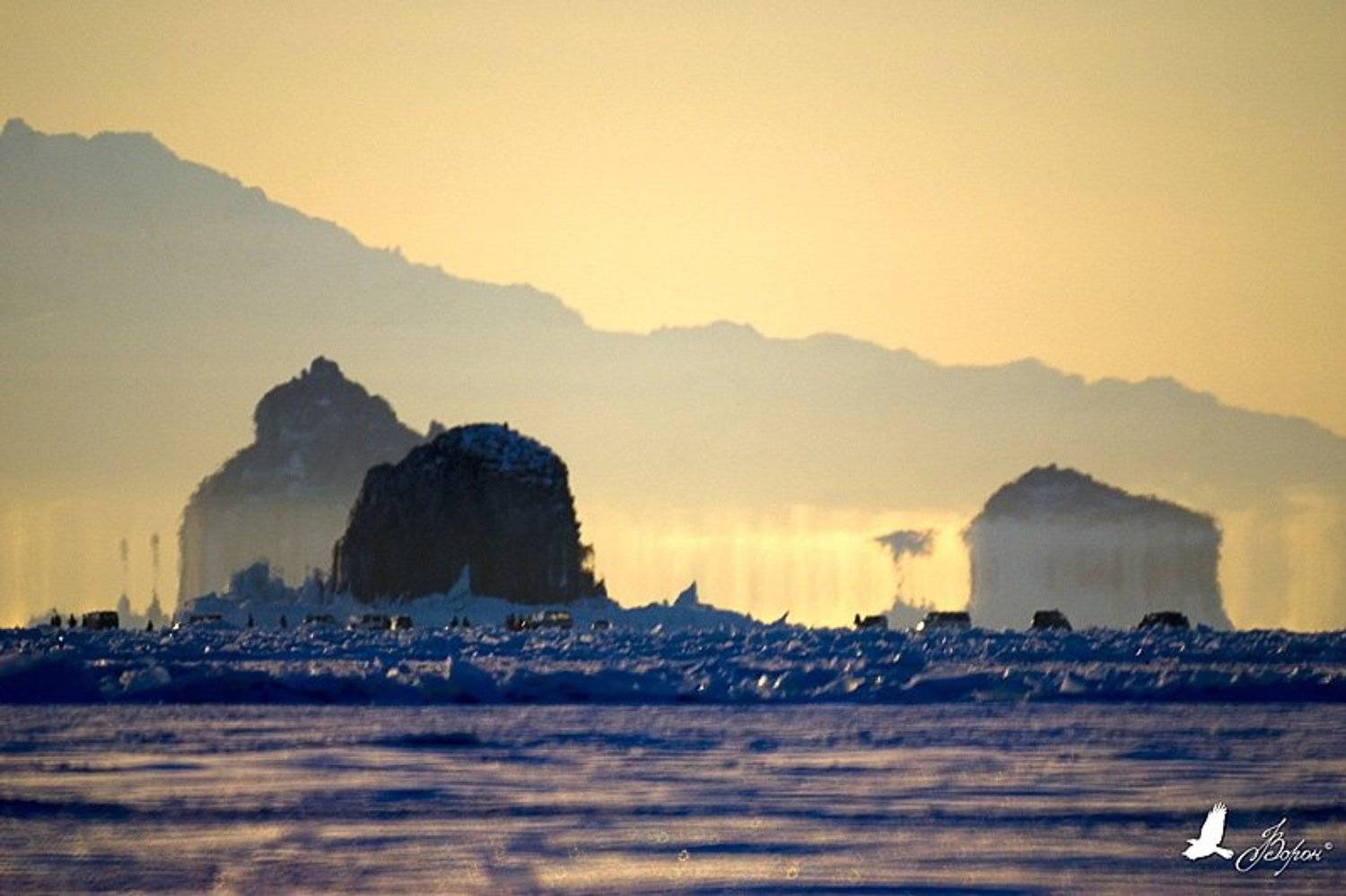 Магадан, бухта Гертнера, Три Брата, острова, Ворон