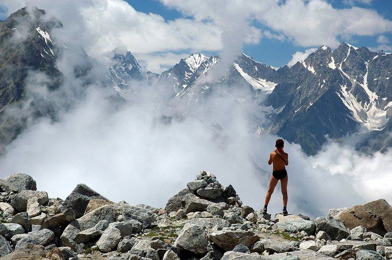 кавказ, безенги Обозревая владения. фото превью