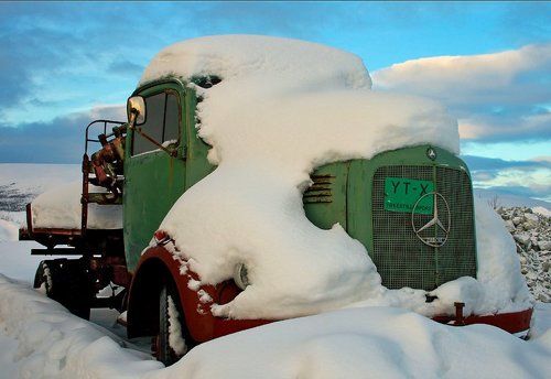 Mercedes он и в Норвегии Mercedes...