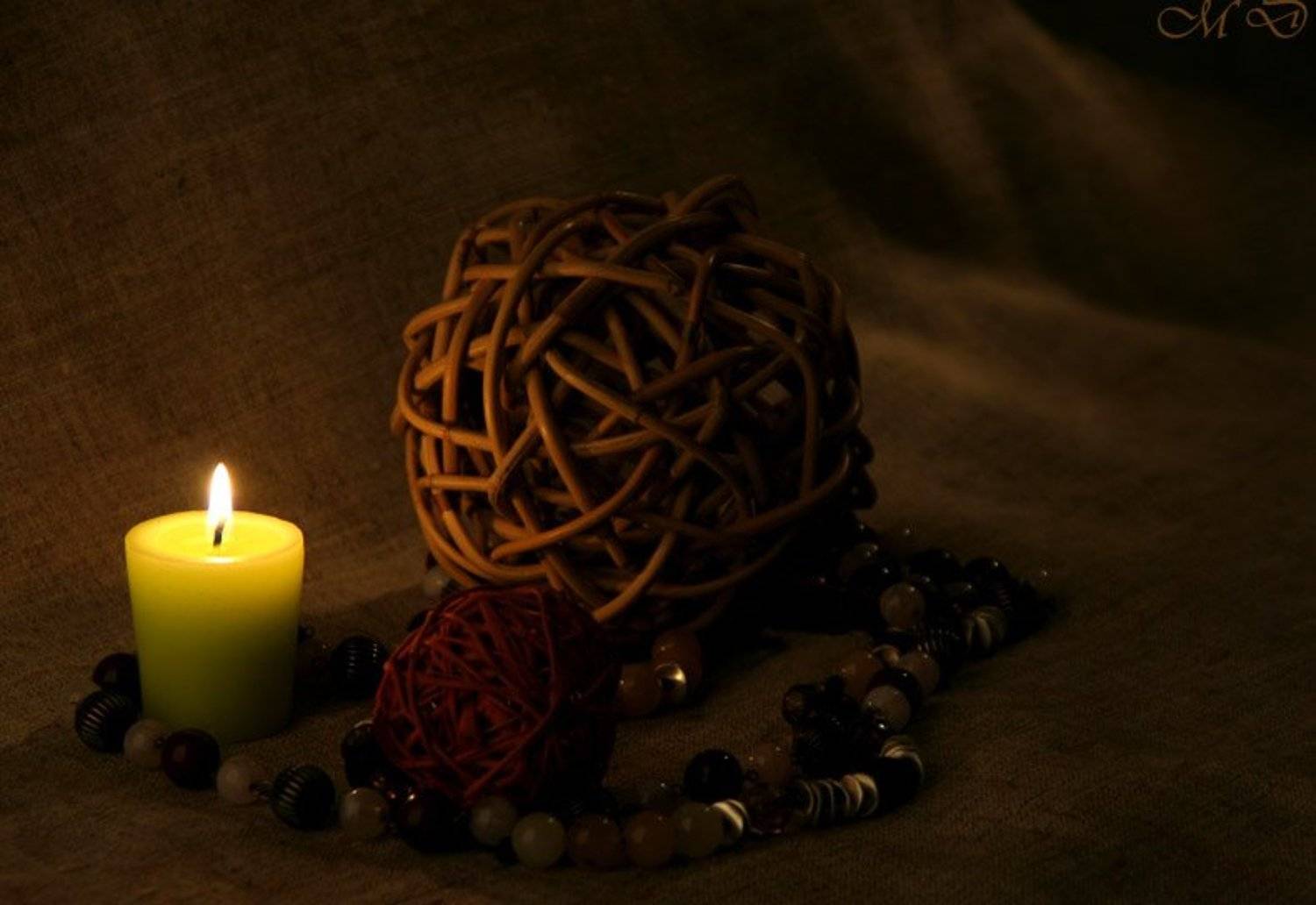 натюрморт, шар, свеча ,ткань, Мария