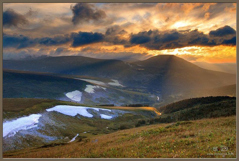 Алтайский край, закат над Коргоном фото превью