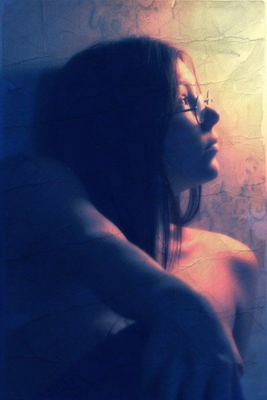 фиолетовая, девушка, в, очках Mystic Me фото превью