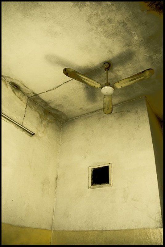 Иордания Чужая страна, отель, потолок. фото превью