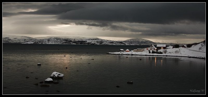 норвегия, нордкап, заполярье, зима, ночь, новый год Жизнь на краю света... фото превью