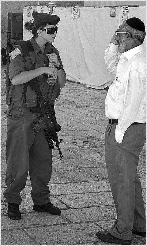 IgalSc, Jerusalem, genre Кто тебе винтовку дал, милочка? фото превью