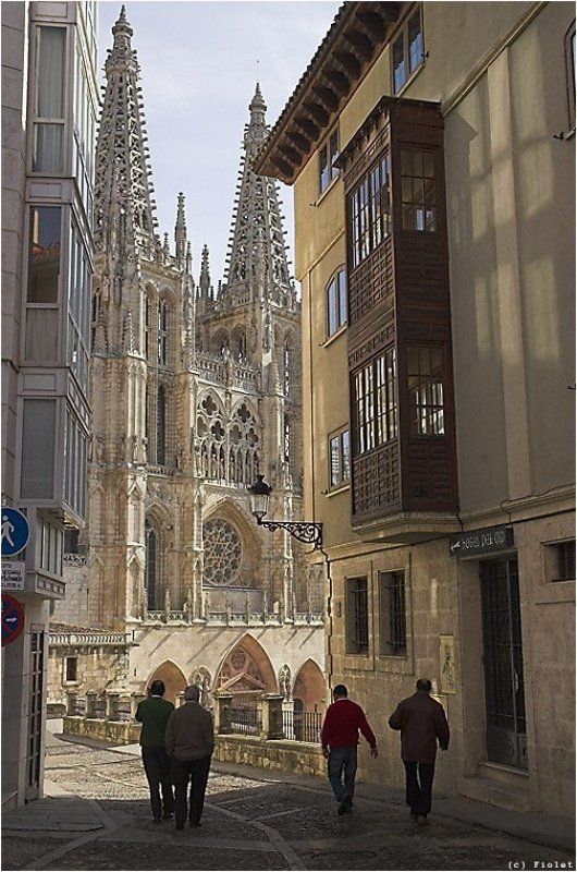 Испания, Бургос собор, готика Бургос. Храм. фото превью