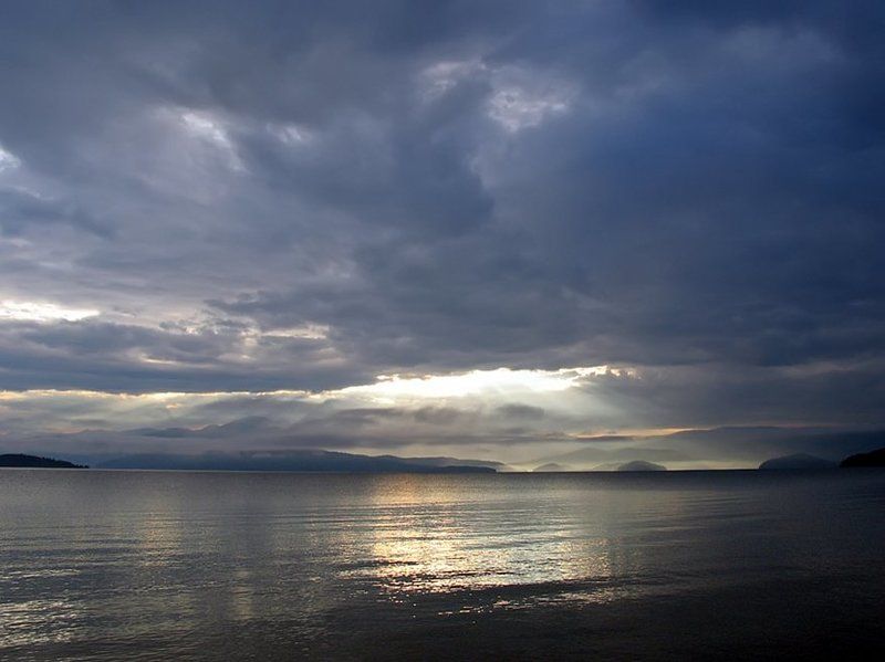 Бурятия, Байкал, Чивыркуйский залив Просвет фото превью