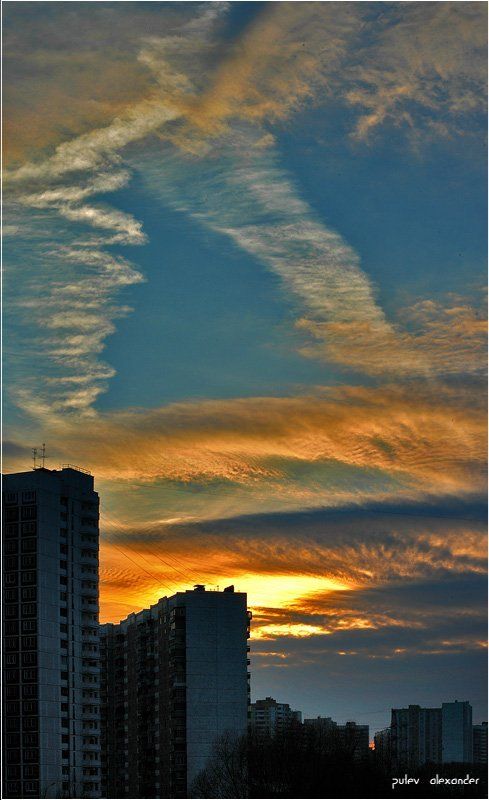 небесная,геометрия,свет,облака,закат,заход,Тушино,Путев,панорама Небесная геометрия 2 фото превью