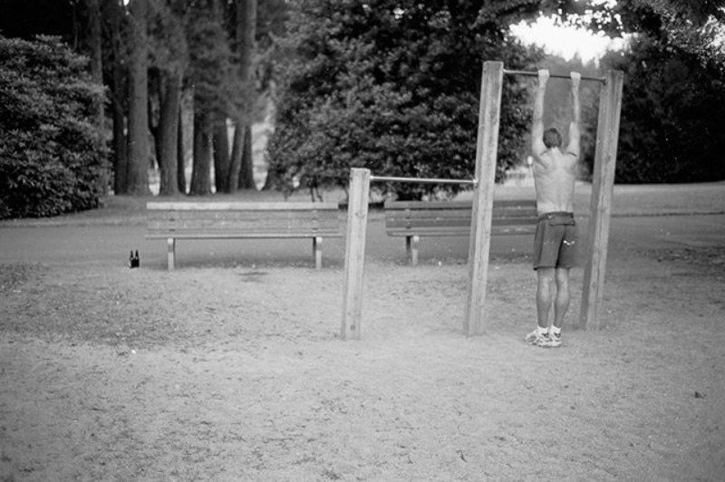 в парке фото превью