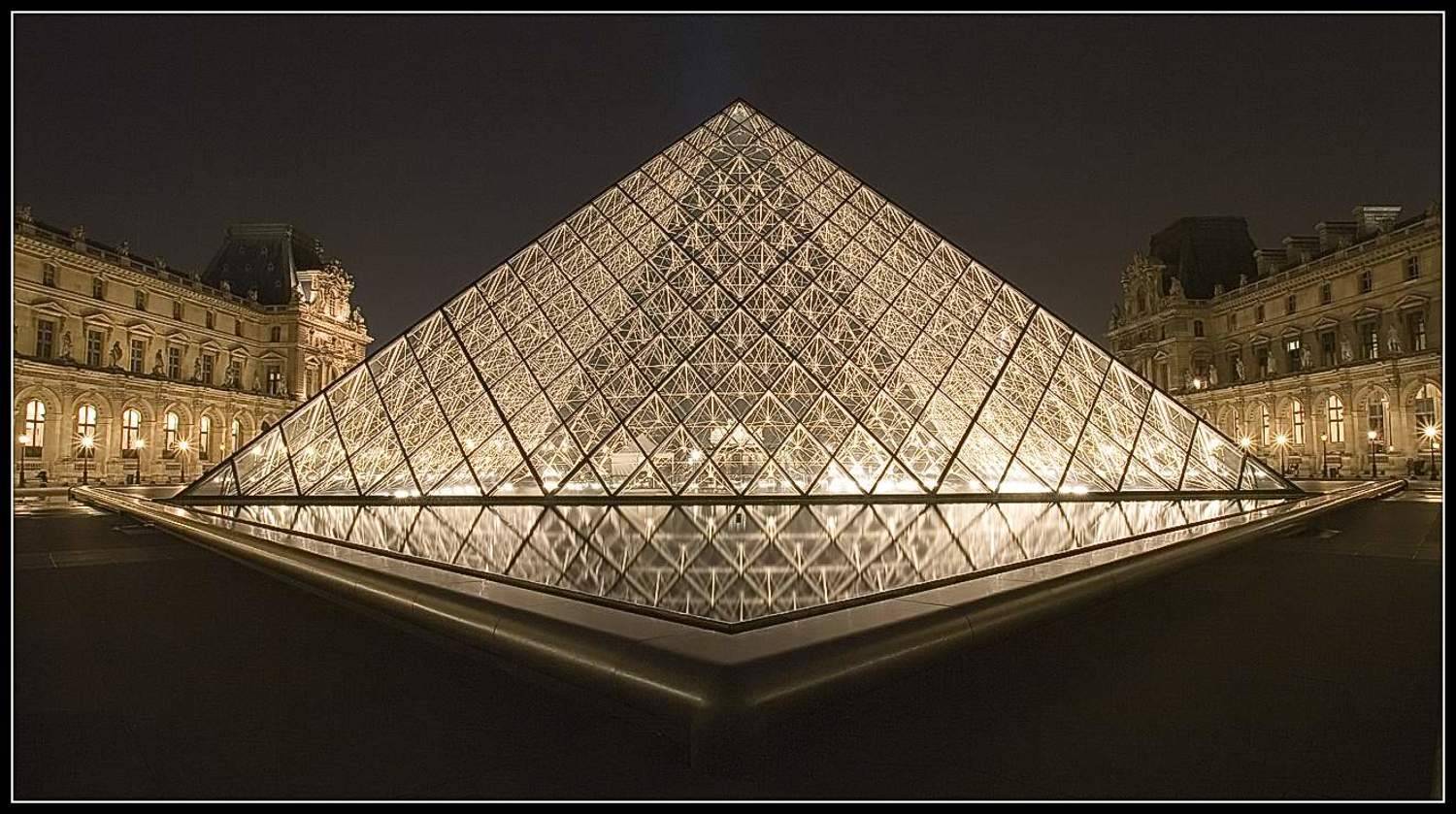 Париж Франция Лувр, Алексей Войницкий