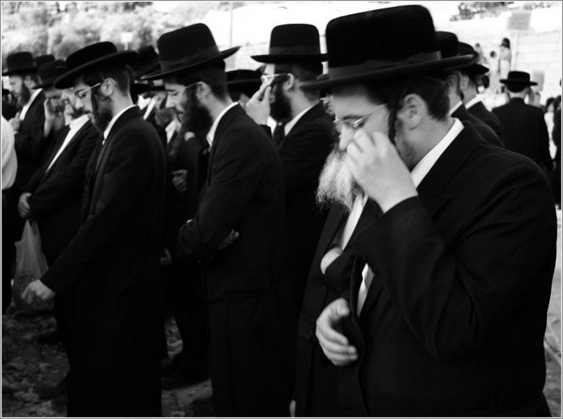 IgalSc, Jerusalem, genre Men In Black фото превью