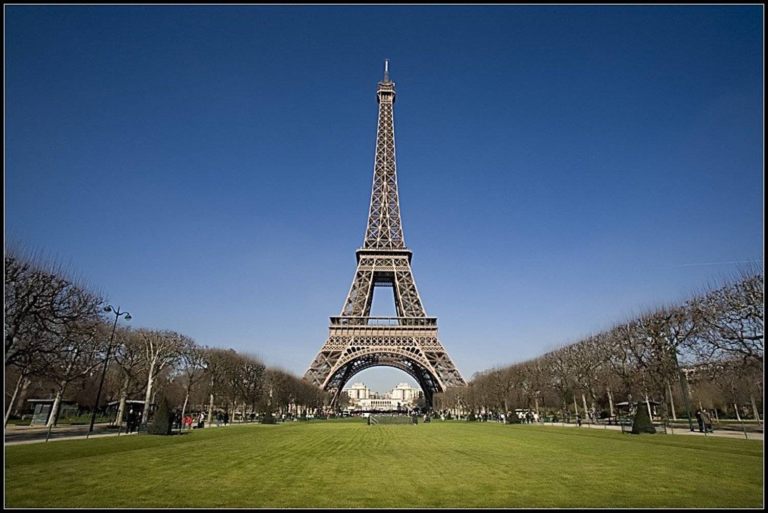 Париж Франция, Алексей Войницкий